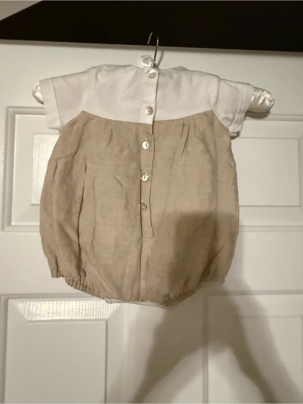 Carriage Boutique Baby Boy Linen Pleated Bubble Romper White Tan Size 9M